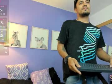 Paul_roman, 31 years old, GOAL: cum show [432 tokens remaining] Welcome to my room! #feet #monstercock #muscles #cum #new #latino, webcam photo