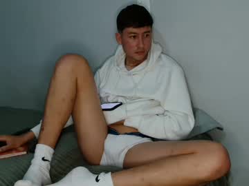 pervyrodrigo - Live Male Cam – Free Gay Cam Show