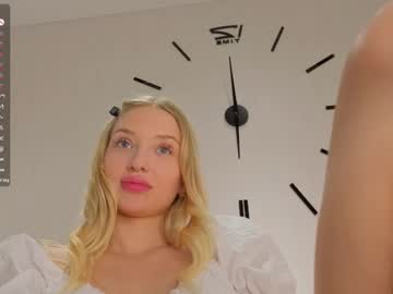 Philomenagroomes, 19 years old, GOAL: finger in my pussy + pantie low [30 tokens remaining] Polly💖:3  #blonde and #young girl #18+ #squirt #teen, webcam photo