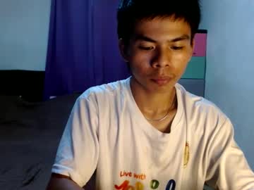 Pinoymonstercock_xx, WHATS UP? i'm back [1234 tokens left] #asian #bbc #muscle #18 #hairy, webcam photo