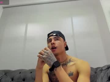 Piperrcry, 23 years old, Welcome to my room! - Goal: make me come on my first broadcast [72 tokens left] #new #muscle #tattoo #cumshow #makemehard, webcam photo