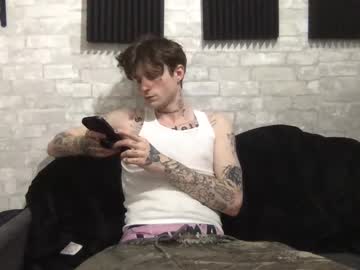 prettyboyszn - Live Male Cam – Free Gay Cam Show