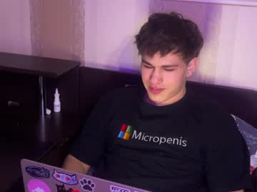 pro228qwert - Live Male Cam – Free Gay Cam Show