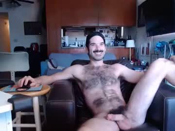 pupscritch – Live Performer