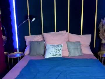 Purpos_williams, 18 years old, GOAL: Show panties [17 tokens remaining] Welcome to my room! #feet #bigcock #18 #twink #new, webcam photo