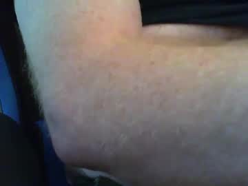 red_sea_bear - Live Male Cam – Free Gay Cam Show