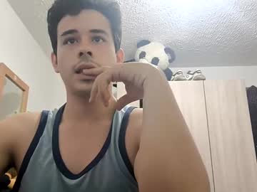 redsoul951869 - Live Male Cam – Free Gay Cam Show
