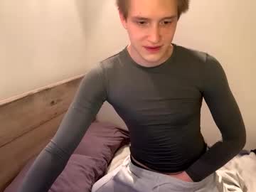 Reynasweet_, 19 years old, Reynasweet_'s room  #young #twink #college #bigdick #new, webcam photo