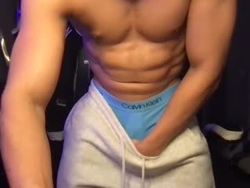 rikerhaynes – Watch Him Jerk, Strip, & Show It All