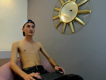 Ritchie_alameda, GOAL: Get Naked [42 tokens remaining] Welcome to my room! #18 #bigcock #new #young #cum, webcam photo