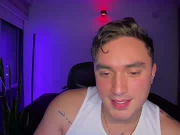 Robyn_rocki, Curious🔥? What are you waiting for? 🔥 #new #latino #master #bigass #muscle - Multi Goal: GET NAKED🥵 [177 tokens left], webcam photo