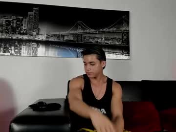 rocco_gym - Live Male Cam – Free Gay Cam Show