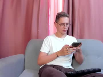 royal_fantasy2 - Live Male Cam – Free Gay Cam Show