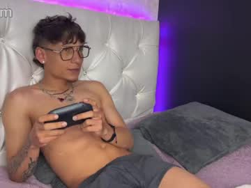 Ryan_donovan, spanking [30 tokens remaining] #bigcock #18 #twink #cum #new, webcam photo