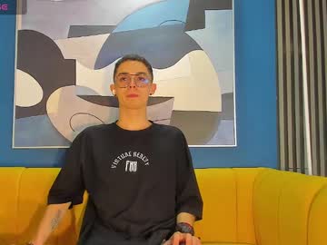 ryan_maxx - Live Performer