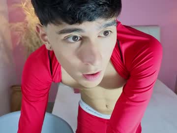 Ryan_valentino, 18 years old, GOAL: Spank my ass hard x5 [28 tokens remaining] Welcome to my room! #new #muscle #bigcock #latino #twin, webcam photo
