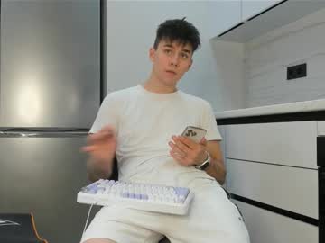 Sairyeks, 18 years old, GOAL: Show panties [499 tokens remaining] Welcome to my room! #18 #bigcock #tattoo #muscle #new, webcam photo