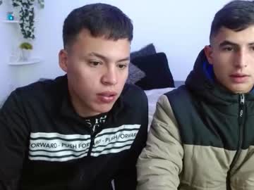 Sam_and_noah, 18 years old, GOAL: Jerk off hard & juicy cum! [460 tokens remaining] WelCUM guys!🎯 ♥Watch & enjoy our show♥ #18 #twink #bigcock #gay #skinny, webcam photo