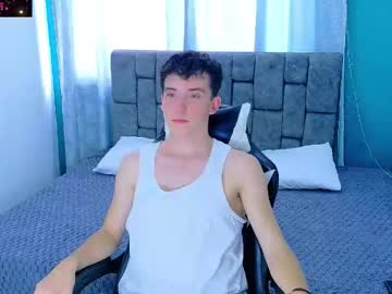 Sam_boycash, 18 years old, flash cock [15 tokens left] #twink #18 #latino #boy #ass #bigcock, webcam photo