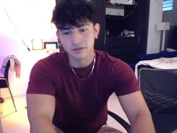 Santii_jr, come to know my new #bigass friend. (naked show) #new #pvtopen  #anal #cum, webcam photo