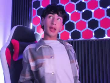 Santyfoxxs, 20 years old, Im your sexy twink #18 #teen  #femboy #twink  #bigcock - Multi Goal: SPANK ASS X10🙈 [75tk each Goal], webcam photo