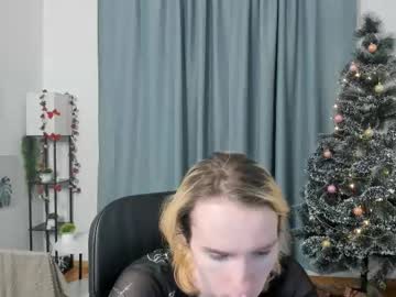 sasha_vesmus - Live Male Cam – Free Gay Cam Show