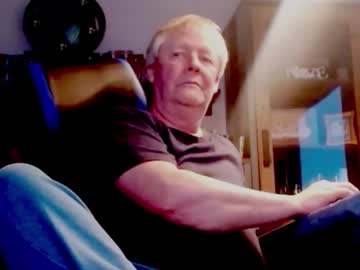 Schnatter66, 59 years old, #smallcock #mature #chubby #foreskin #shaved: sorry i am #hetero pm 10tok, flash soft cock 50tok, flash hard cock 100tok or ask me, webcam photo