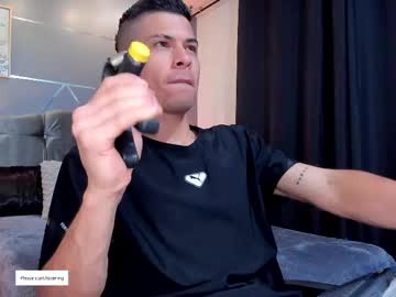 senchy456 - Live Male Cam – Free Gay Cam Show