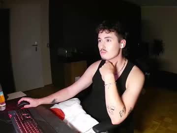 Seneryacin, 20 years old, Hey, I'm new here <3 #new #twink #teen #18 #german, webcam photo