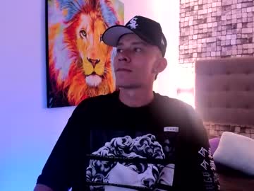 Sexy__tiger, 25 years old, GOAL: BOUCING ASS.🍑🍑🔥 [4 tokens remaining] new guy but willing to enjoy my sexuality with you 🥵🍑💋  #feetshow #bigdick #latino #new #gaysex, webcam photo