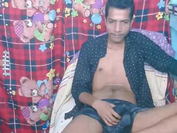sexy_leon1 – Watch Him Jerk, Strip, & Show It All