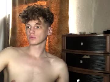 shyredstar - Live Male Cam – Free Gay Cam Show