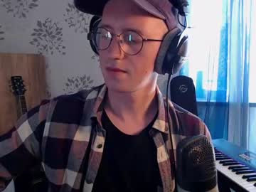 Sir_mlnor, 18 years old, ❤️ Lets play! 🎯 Welcome to my room! [50 tk left] #teen #18 #new #shy #sexy, webcam photo