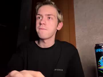 skibatryanka - Live Male Cam – Free Gay Cam Show