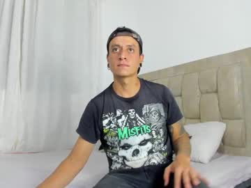 Skinnydevil1, CUM IN MY STOMACH!! #new #latino #tattoos #bigdick #bigcock [200 tokens left], webcam photo