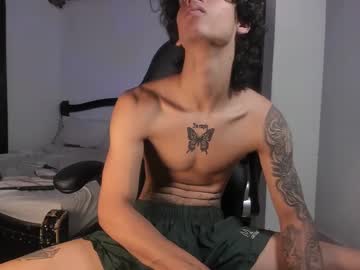 snakebutterfly - Live Male Cam – Free Gay Cam Show