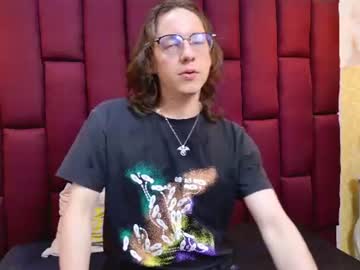 Snowyuwu, 21 years old, GOAL: Kisses for you [40 tokens remaining] Welcome to my room!  #bigcock #femboy #18 #twink #young, webcam photo