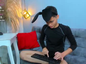 stevan_herran - Live Male Cam – Free Gay Cam Show