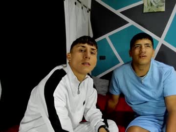 stivenred - Live Male Cam – Free Gay Cam Show