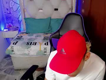 Street_poemm_, 18 years old, GOAL: SHOW DICK SOFT CLOSE [44 tokens remaining] hello guys! lets fun together #new #teen #latino #cum #bigcock, webcam photo