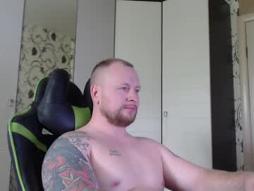 strongass18 - Live Male Cam – Free Gay Cam Show
