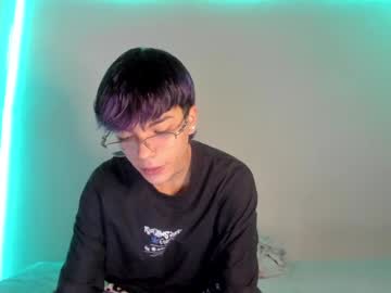 submissive_boyy_ – Watch Him Jerk, Strip, & Show It All