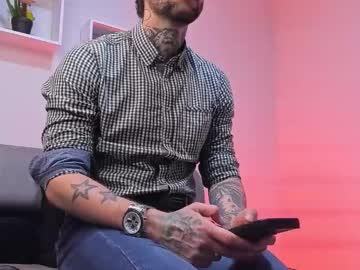 Supreme_alpha_, GOAL: Strip me naked and let the fun begin [80 tokens remaining] Welcome to my room! #feet #master #muscle  #tattoo  #new, webcam photo