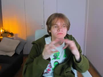 Swag_owner, 19 years old, Say me WelCum! [91 tokens left] #new #18 #young #uncut #teen, webcam photo