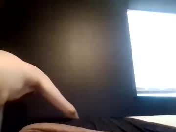 tallhungcloudyy - Live Male Cam – Free Gay Cam Show