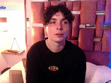 Tayler_colins_1, 23 years old, GOAL: Show balls [100 tokens remaining] Welcome to my room! #feet #new #young #hairy #bigcock, webcam photo