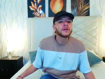 Taylor_mason1, 28 years old, GOAL: Make me happy [15 tokens remaining] Welcome to my room! #new #straight #smoke #cum #hairy, webcam photo