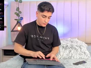 Thiago_wiinter, 23 years old, GOAL: Cum Show [850 tokens remaining] Welcome to my room! #18 #new #latino #bigcock #cum, webcam photo