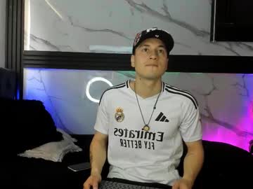 Thiagoferrerohot, 24 years old, GOAL: 💦stay naked throughout the broadcast💦 [397 tokens remaining] Welcome To My Room 🍆💦hot footballer 🍆💦 #bigcock #cum #18 #muscle #young, webcam photo