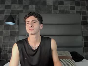 Thomas_king14, 22 years old, Welcome to my room! - Goal: My first Goal [1000 tokens left] #new , #young , #tatto , #muscle , #master ,, webcam photo